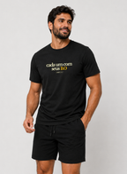 Camiseta Cada Um Com Seus BO