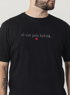 Camiseta Unibutec Só Vim Pela Bebida
